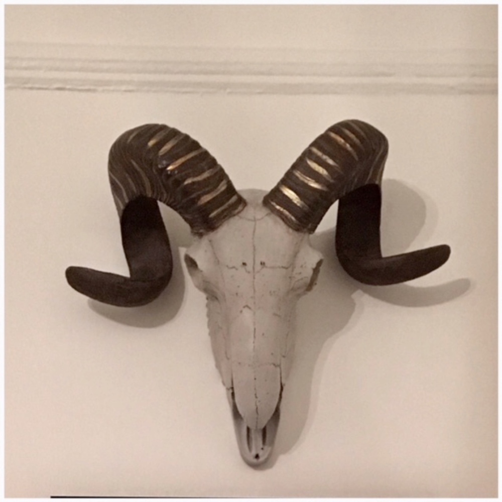 Meet your Posher, Toto